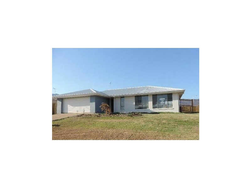 2 Taneille Court, Gracemere QLD 4702