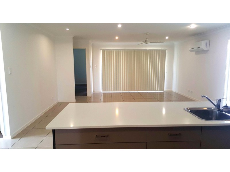 4 Belltrees Place, Gracemere QLD 4702