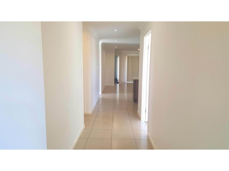 4 Belltrees Place, Gracemere QLD 4702