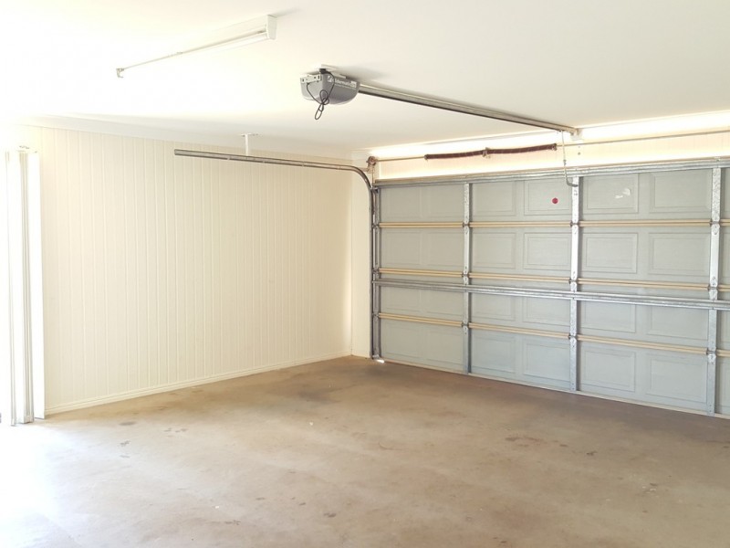 35 Seonaid Place, Gracemere QLD 4702