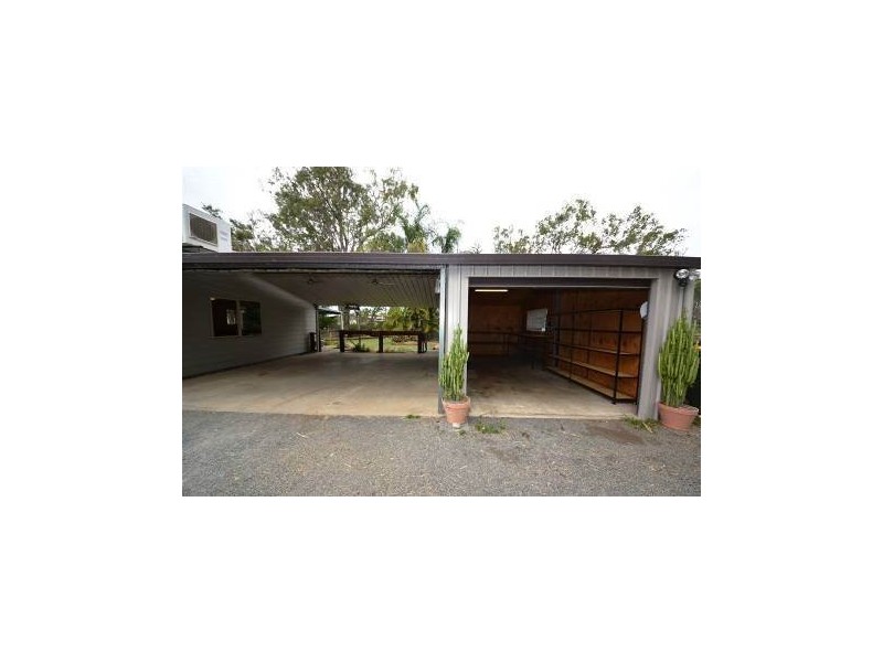 8 Jillian Court, Gracemere QLD 4702