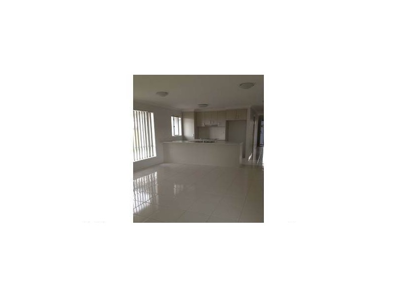 2 Taramoore Road, Gracemere QLD 4702