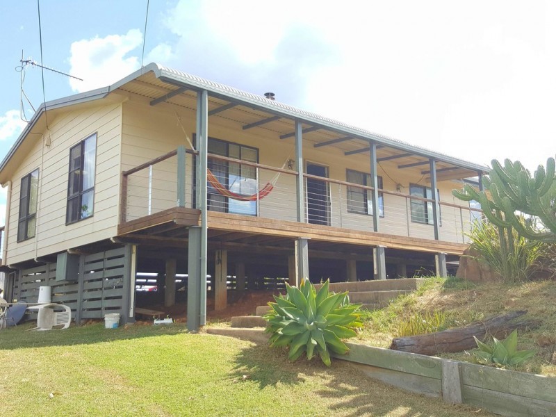 3 Hall Street South, Mount Morgan QLD 4714