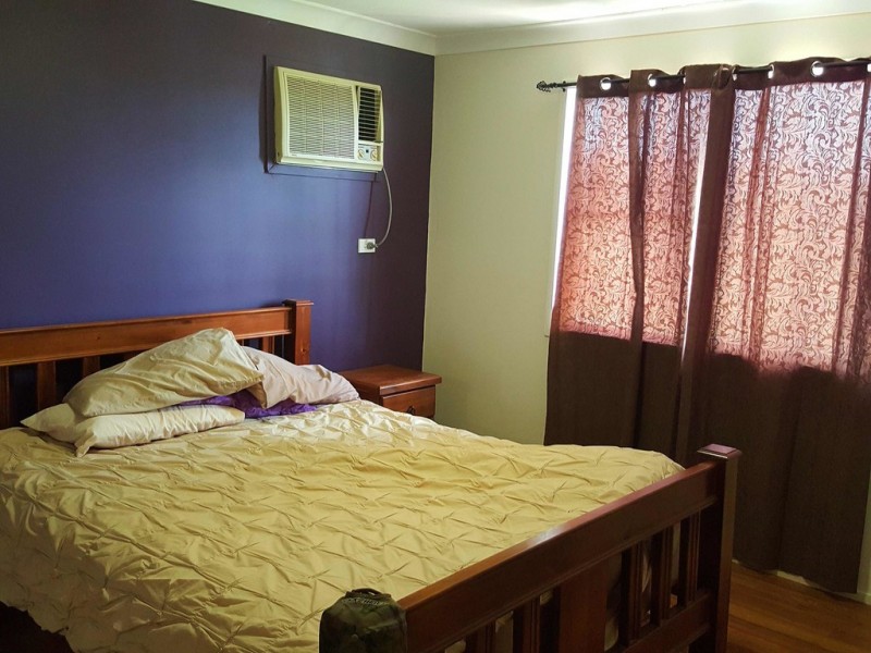 3 Hall Street South, Mount Morgan QLD 4714