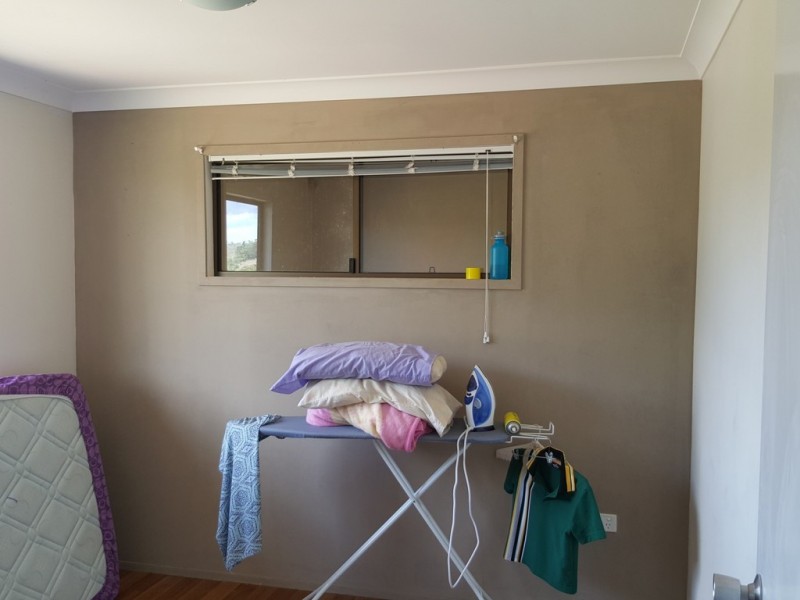 3 Hall Street South, Mount Morgan QLD 4714