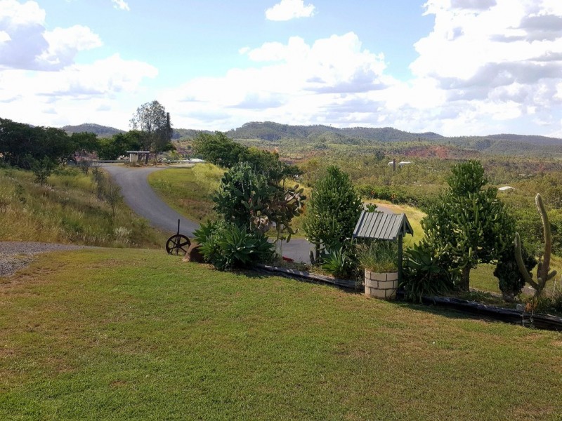 3 Hall Street South, Mount Morgan QLD 4714