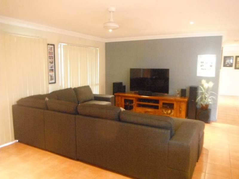 36 Rosewood Ave, Gracemere QLD 4702
