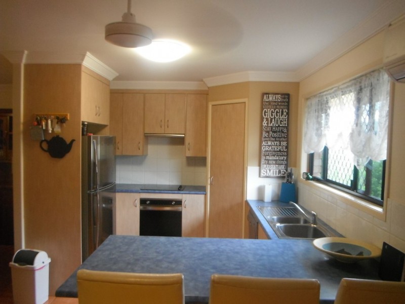 36 Rosewood Ave, Gracemere QLD 4702