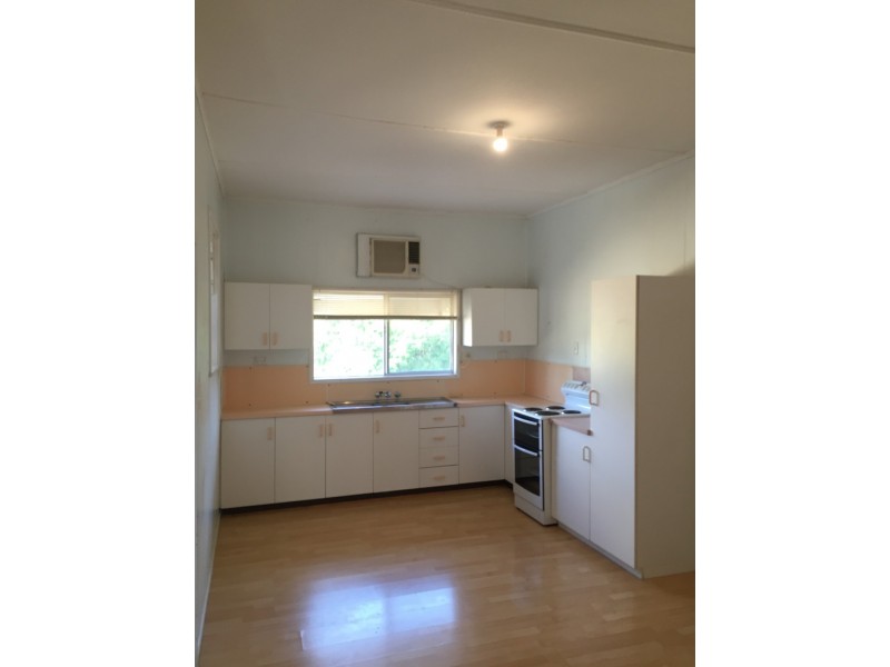 1 O’Shanesy Street, Gracemere QLD 4702