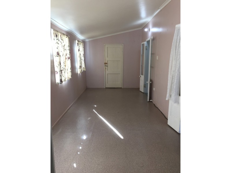 1 O’Shanesy Street, Gracemere QLD 4702