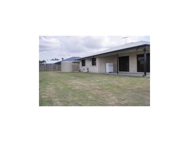 23 Lamb Avenue, Gracemere QLD 4702