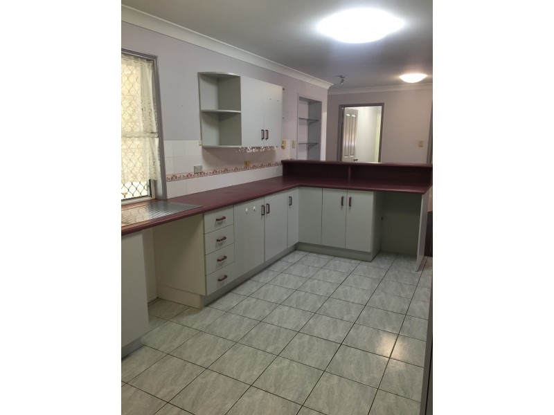 6 Lamb Avenue, Gracemere QLD 4702