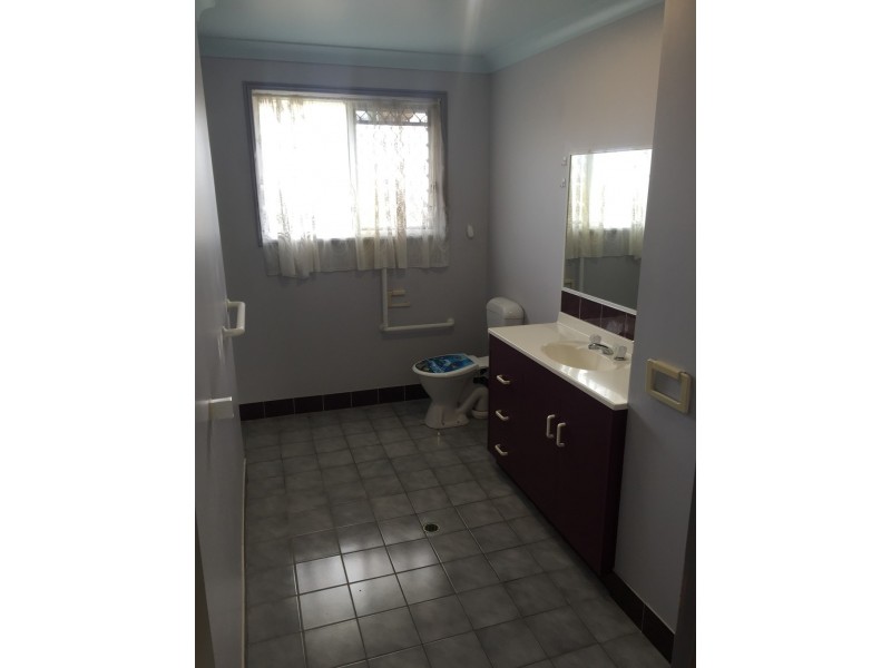 6 Lamb Avenue, Gracemere QLD 4702