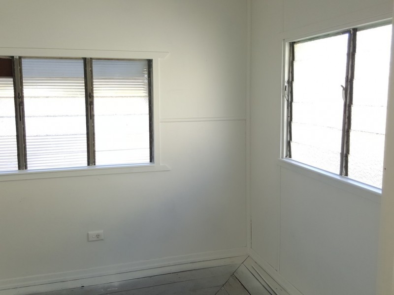 54 James Street, Mount Morgan QLD 4714