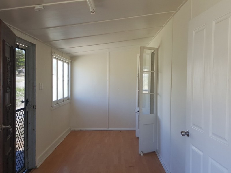 7 Bridge Street, Mount Morgan QLD 4714