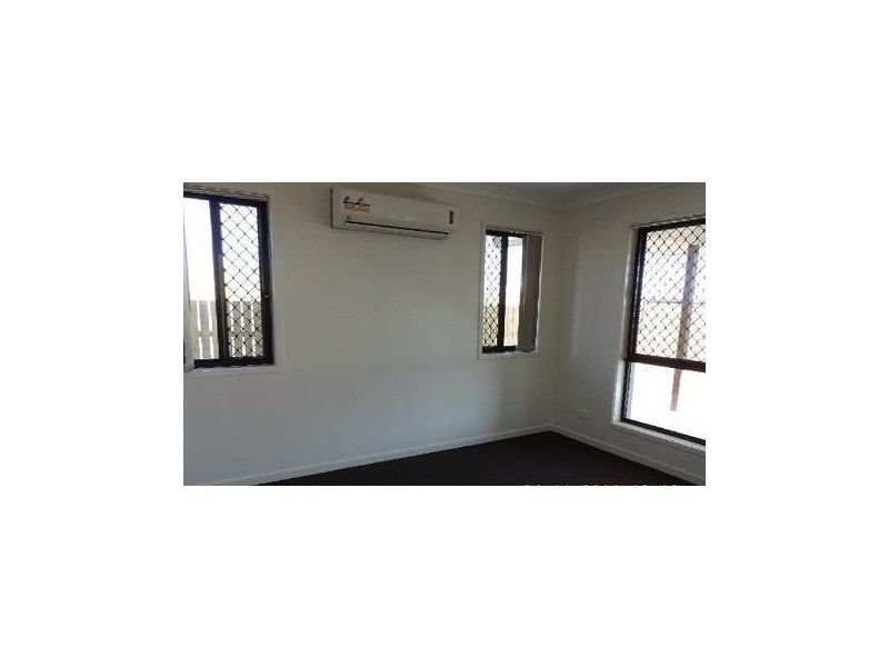 4 Devries Avenue, Gracemere QLD 4702