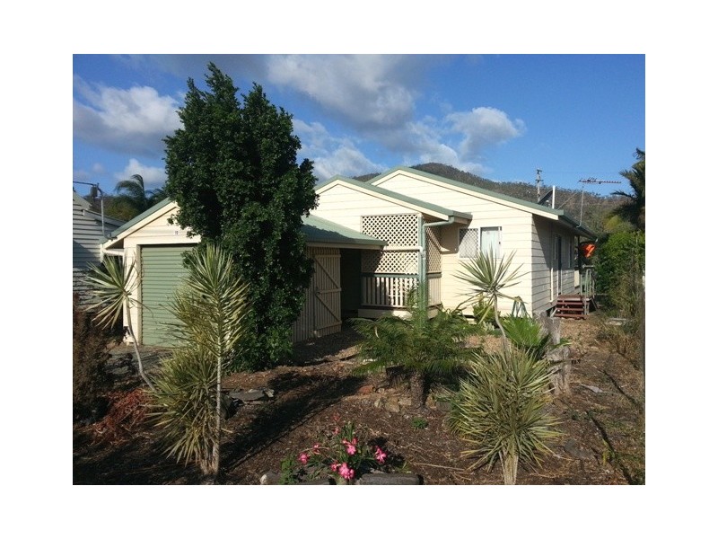 10 Mackay Street, Lakes Creek QLD 4701