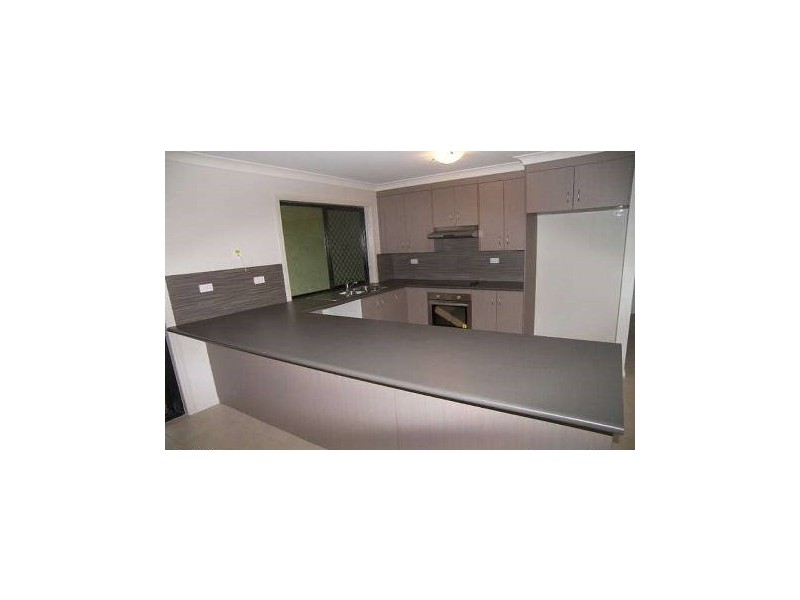 12 Sturt Court, Gracemere QLD 4702