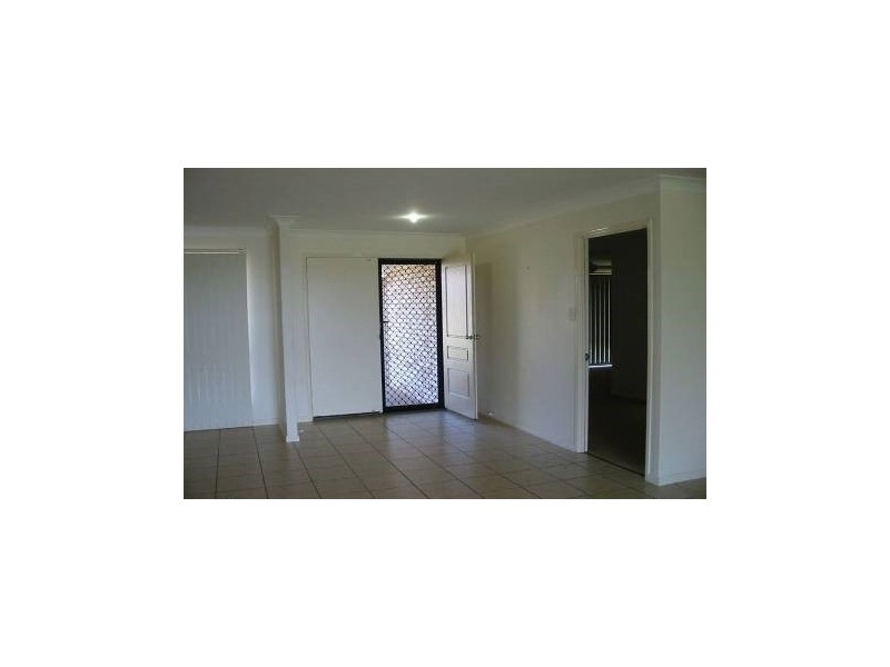5 Mimosa Court, Gracemere QLD 4702