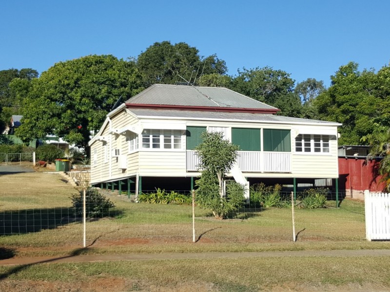 15 James Street, Mount Morgan QLD 4714