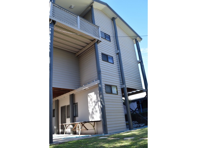 39 Ferguson Street, Emu Park QLD 4710