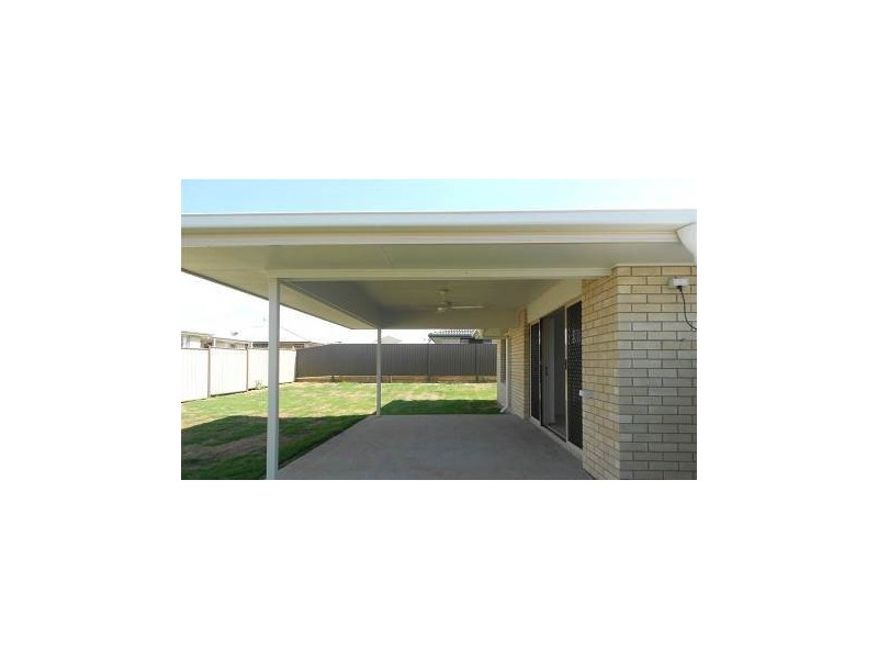 13 Premier Court, Gracemere QLD 4702