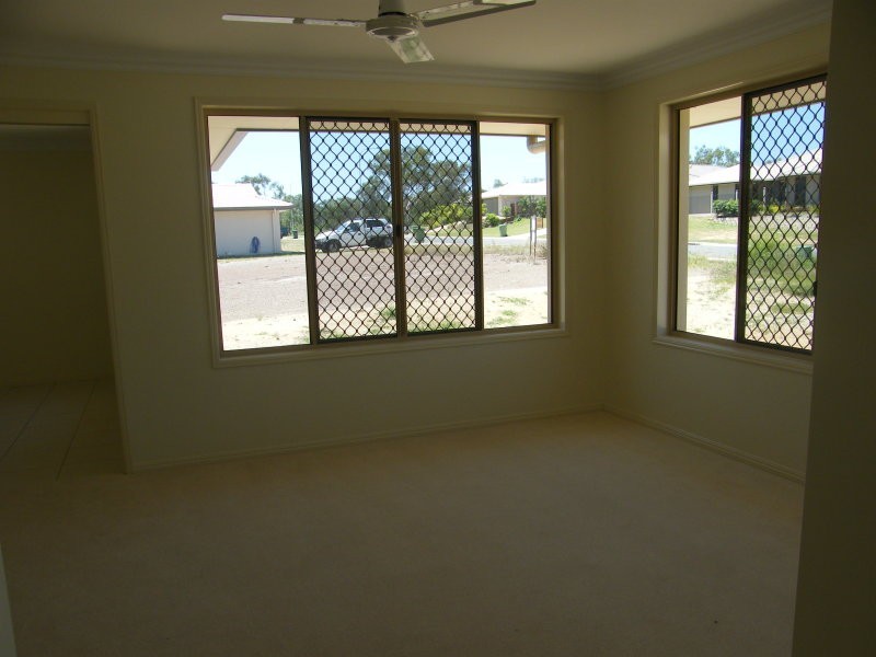 11 Adventurer Drive, Taroomball QLD 4703