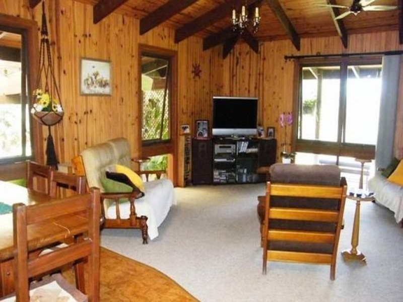 547 Woodbury Road, Woodbury QLD 4703