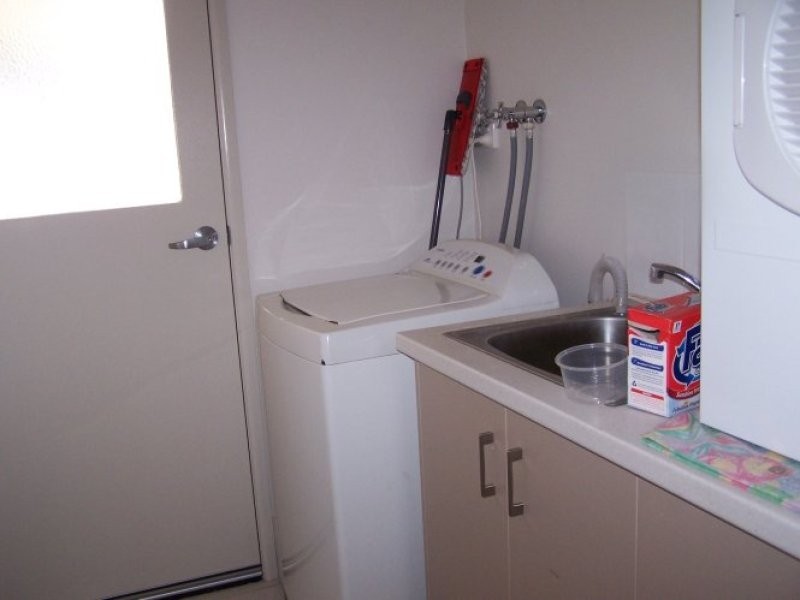 14 Adventurer, Taroomball QLD 4703