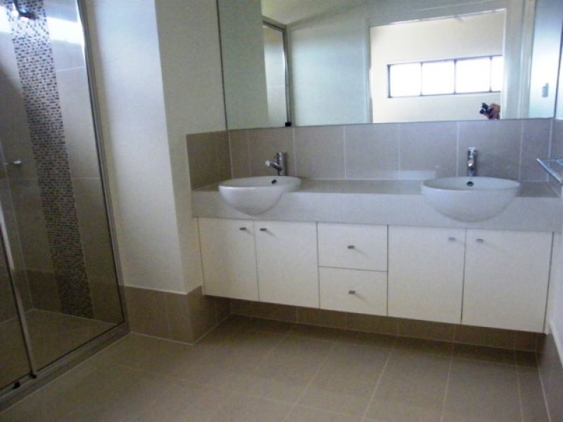 18 Vaglass, Yeppoon QLD 4703