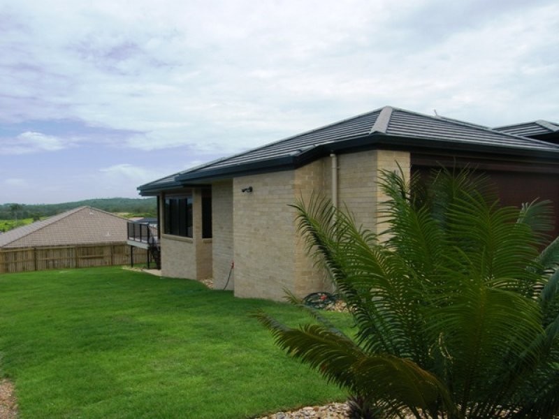 18 Vaglass, Yeppoon QLD 4703