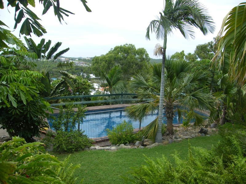 5 Clair, Taranganba QLD 4703