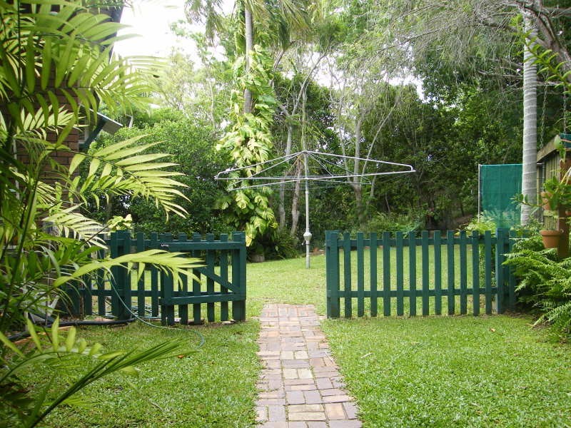 5 Clair, Taranganba QLD 4703