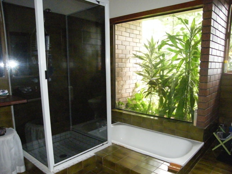 5 Clair, Taranganba QLD 4703