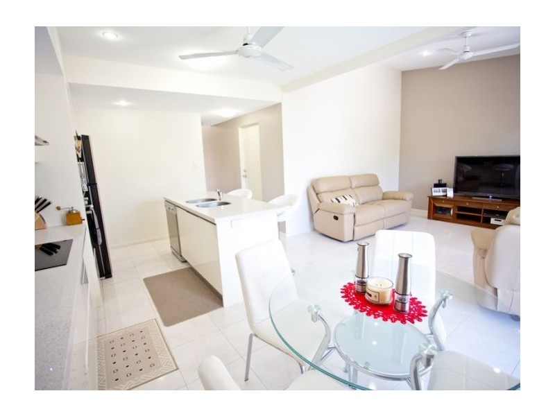 24 Melbourne, Yeppoon QLD 4703