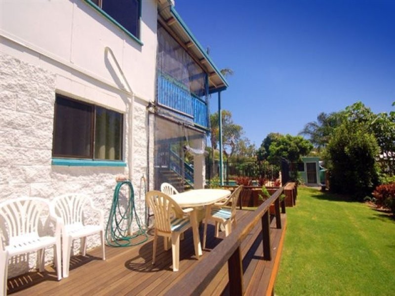 9 Poplar, Cooee Bay QLD 4703