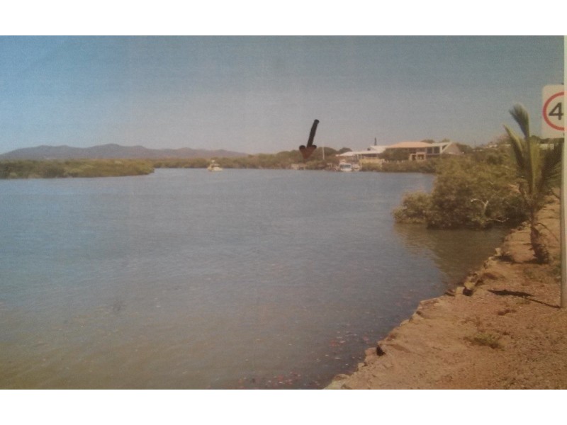 6 Carlo Corner, Keppel Sands QLD 4702