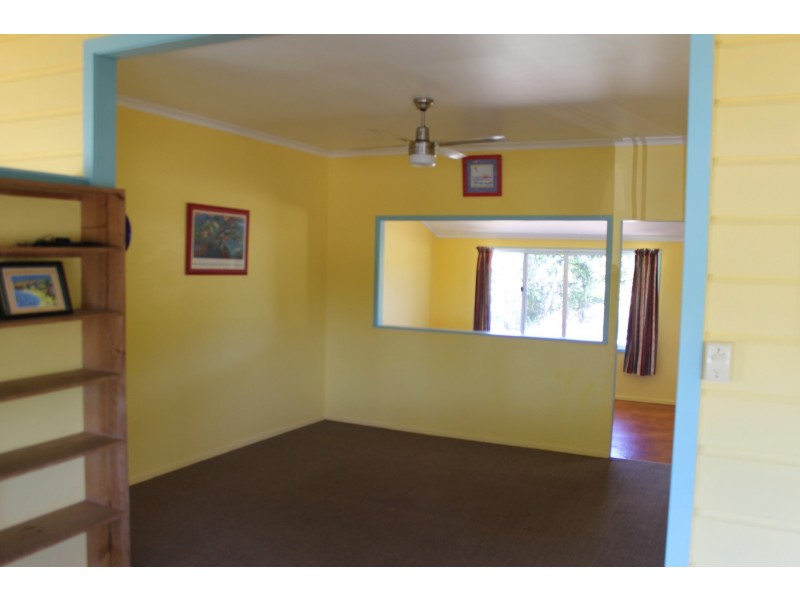 830 Scenic Highway, Kinka Beach QLD 4703