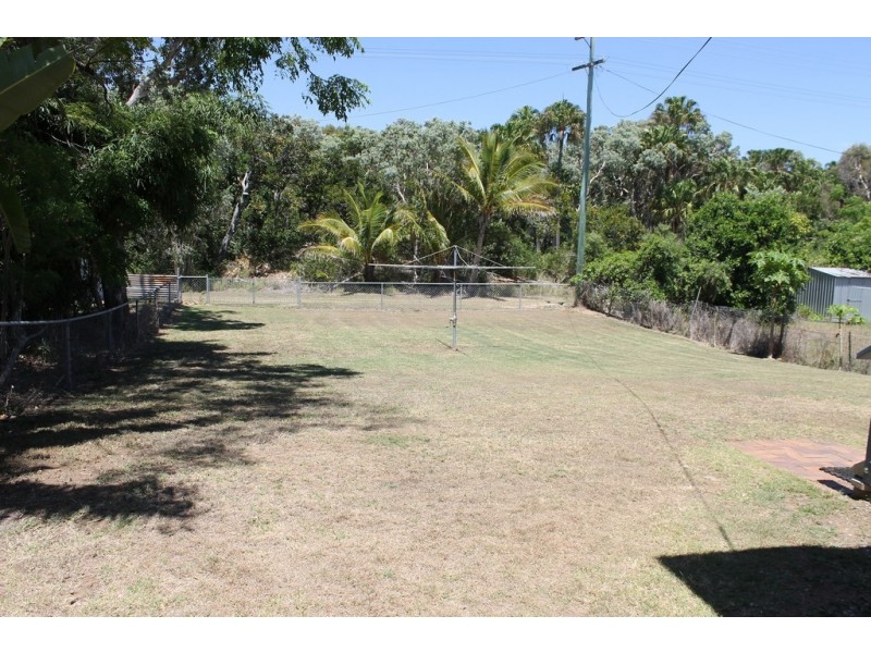 830 Scenic Highway, Kinka Beach QLD 4703