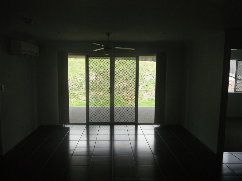 77 Cocoanut Point Drive, Zilzie QLD 4710