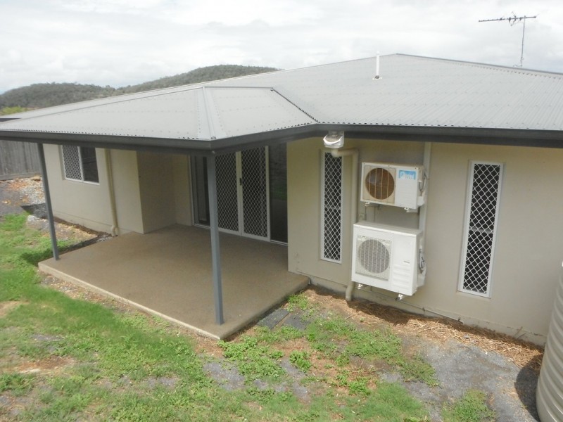 77 Cocoanut Point Drive, Zilzie QLD 4710