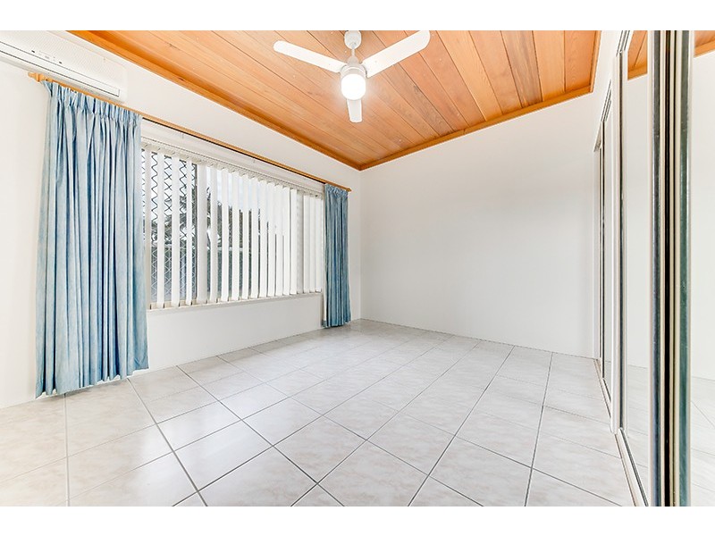 40 Reef Street, Zilzie QLD 4710