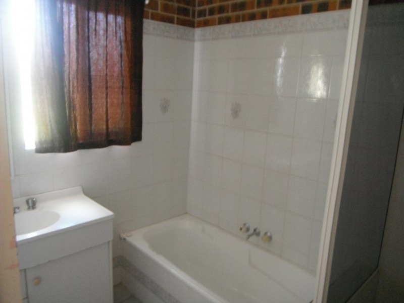 73 Hartley Street, Emu Park QLD 4710