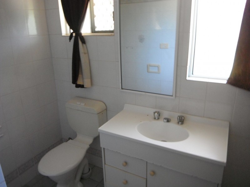 73 Hartley Street, Emu Park QLD 4710