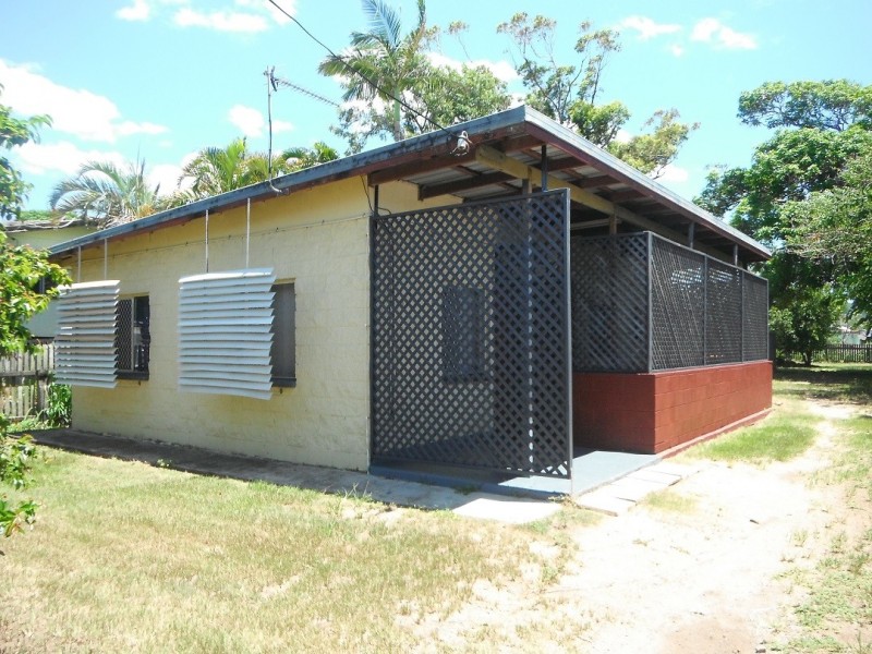 27 Charles, Yeppoon QLD 4703