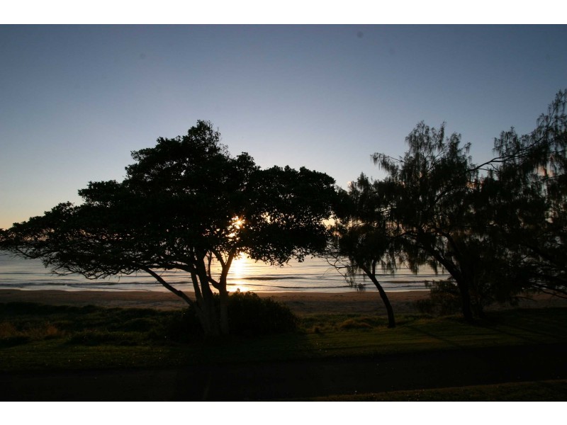 60 Schofield Parade, Keppel Sands QLD 4702