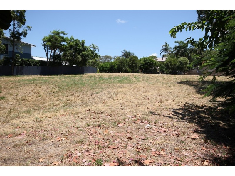 64 Reef Street, Zilzie QLD 4710