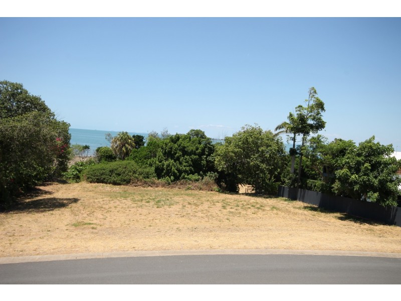 64 Reef Street, Zilzie QLD 4710
