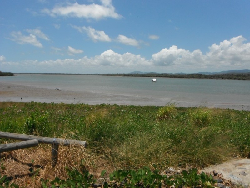 21 New Forest Road, Zilzie QLD 4710