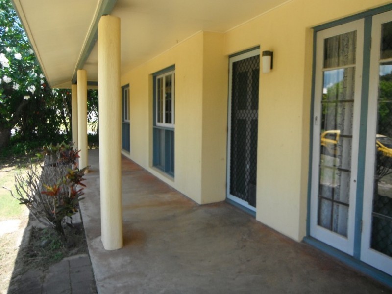 12 Chrisney Street, Cooee Bay QLD 4703
